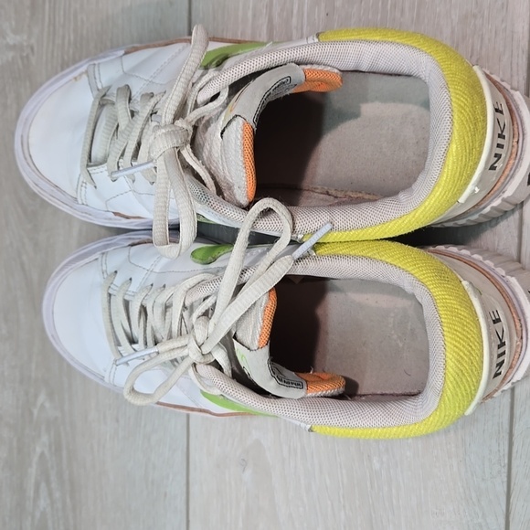 Nike Womens FD0872-100 Leather Platform sneakers shoes boots 8 - Picture 7 of 13